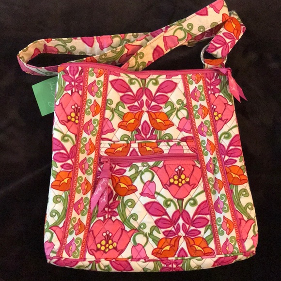Vera Bradley Handbags - 🛑FINAL OFFER 🛑Vera Bradley Floral Purse